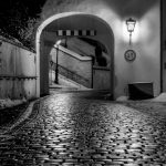 エポニーヌにとって大きく異なる 夜と朝の景色とは